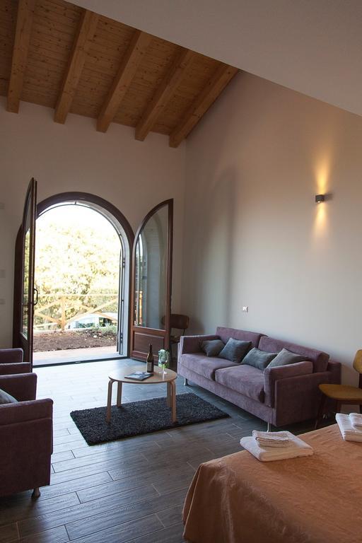 Ecoagriturismo Notti Stellate Etna Mare * Mascali