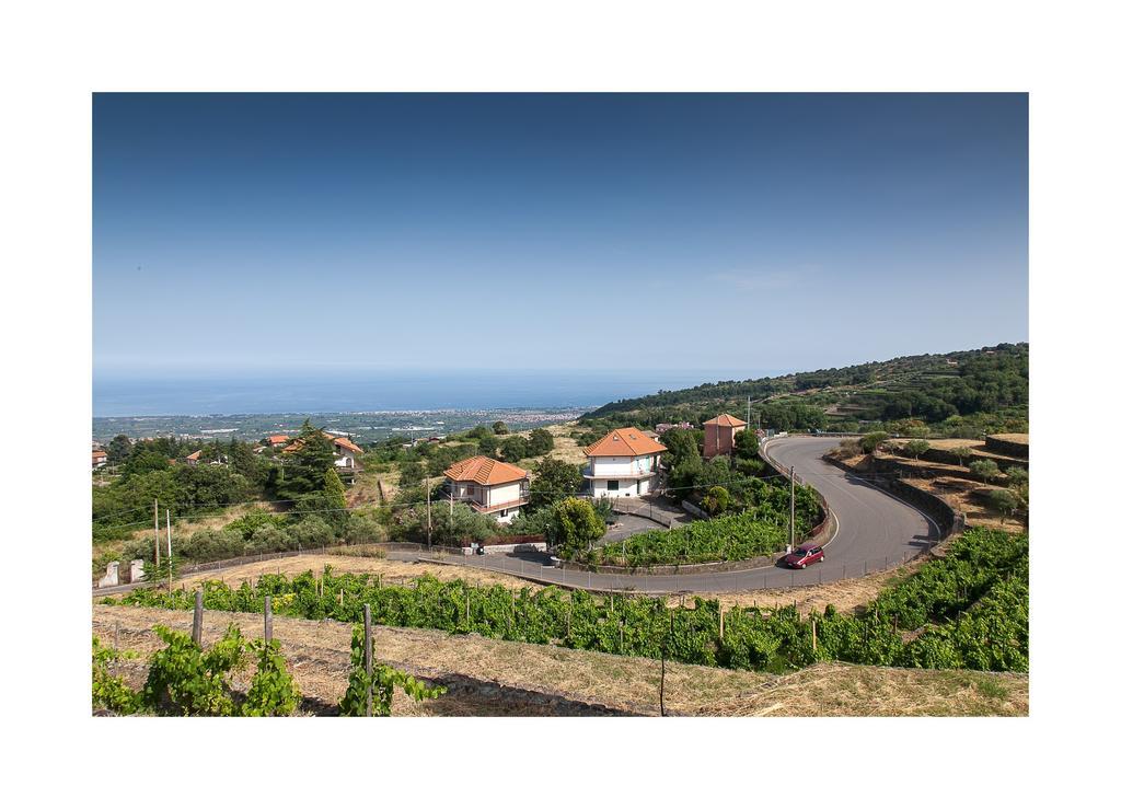 Ecoagriturismo Notti Stellate Etna Mare Mascali