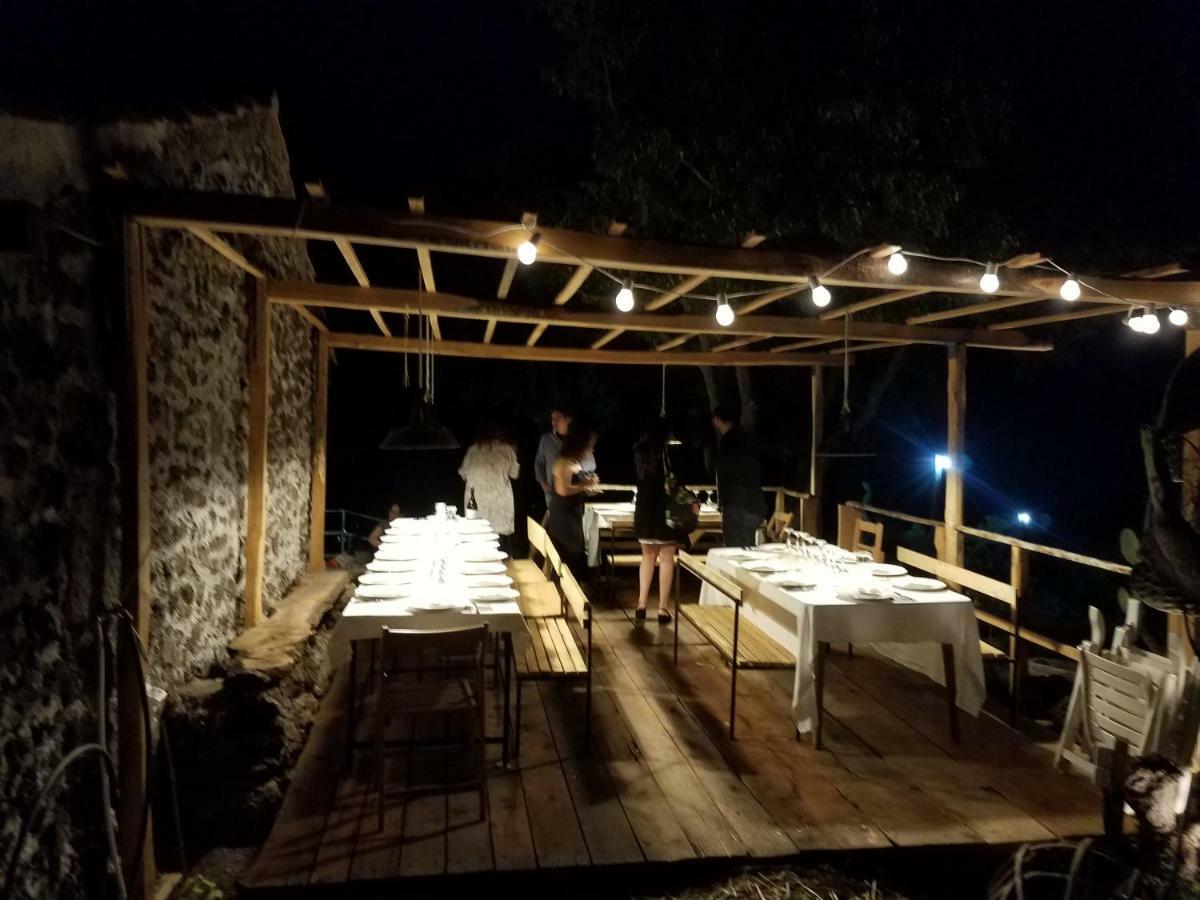 Ecoagriturismo Notti Stellate Etna Mare * Mascali